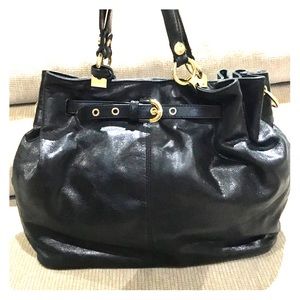 Satchel handbag
